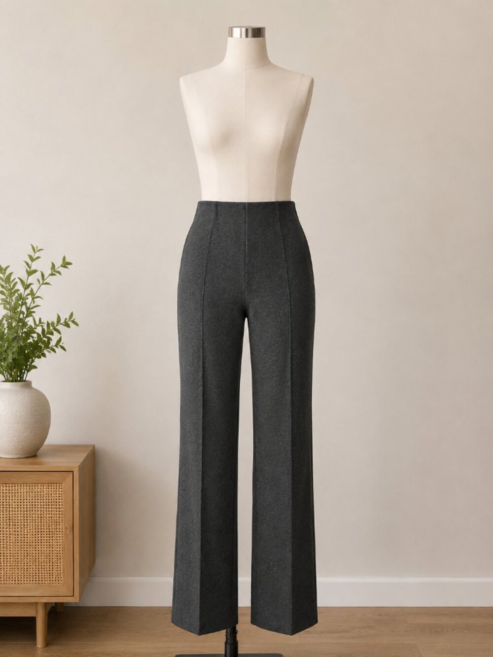 Peter Nygard Charcoal Straight-Leg Dress Pants